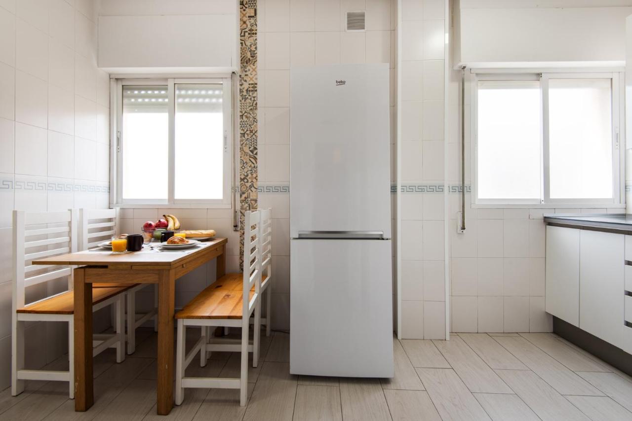 The 2Nd Corner: Central Apartment Ideal For Groups Malaga Ngoại thất bức ảnh