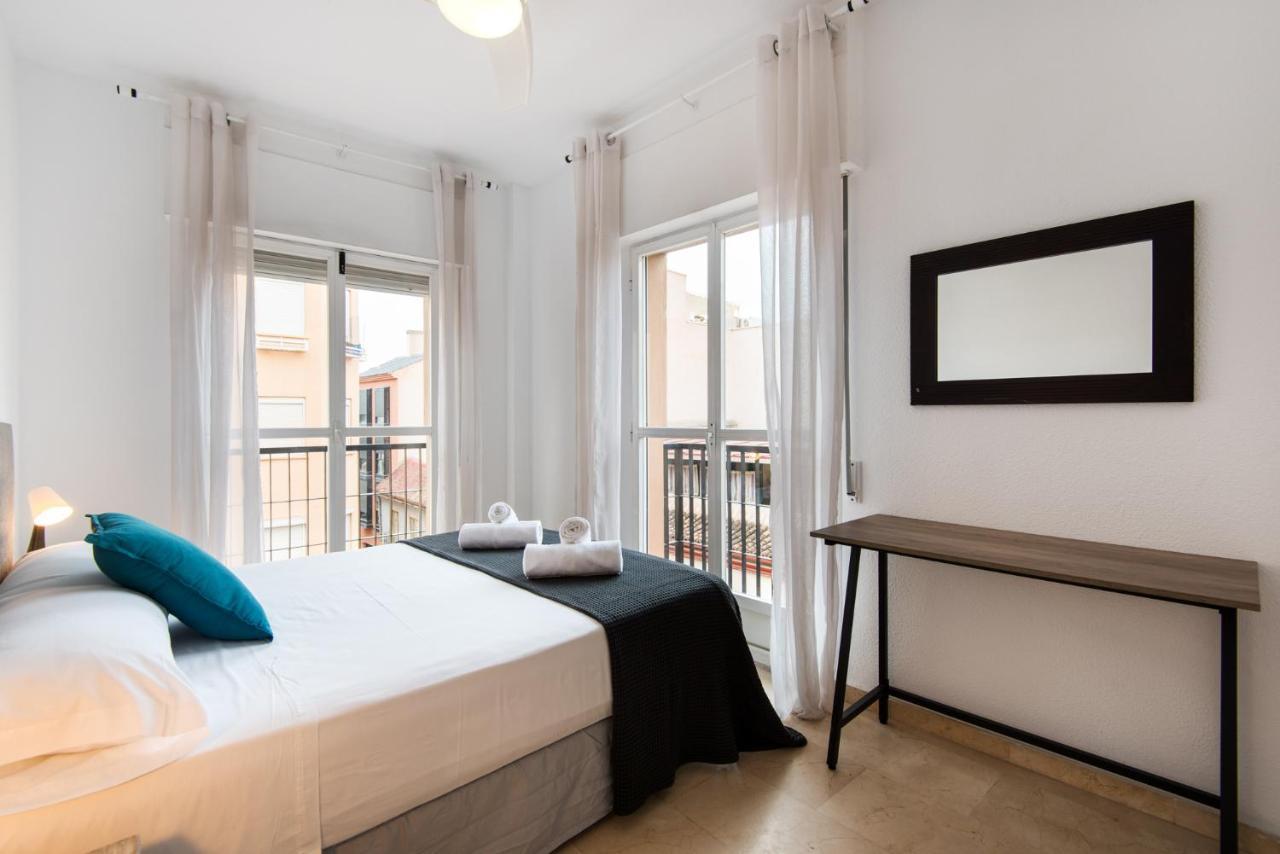 The 2Nd Corner: Central Apartment Ideal For Groups Malaga Ngoại thất bức ảnh