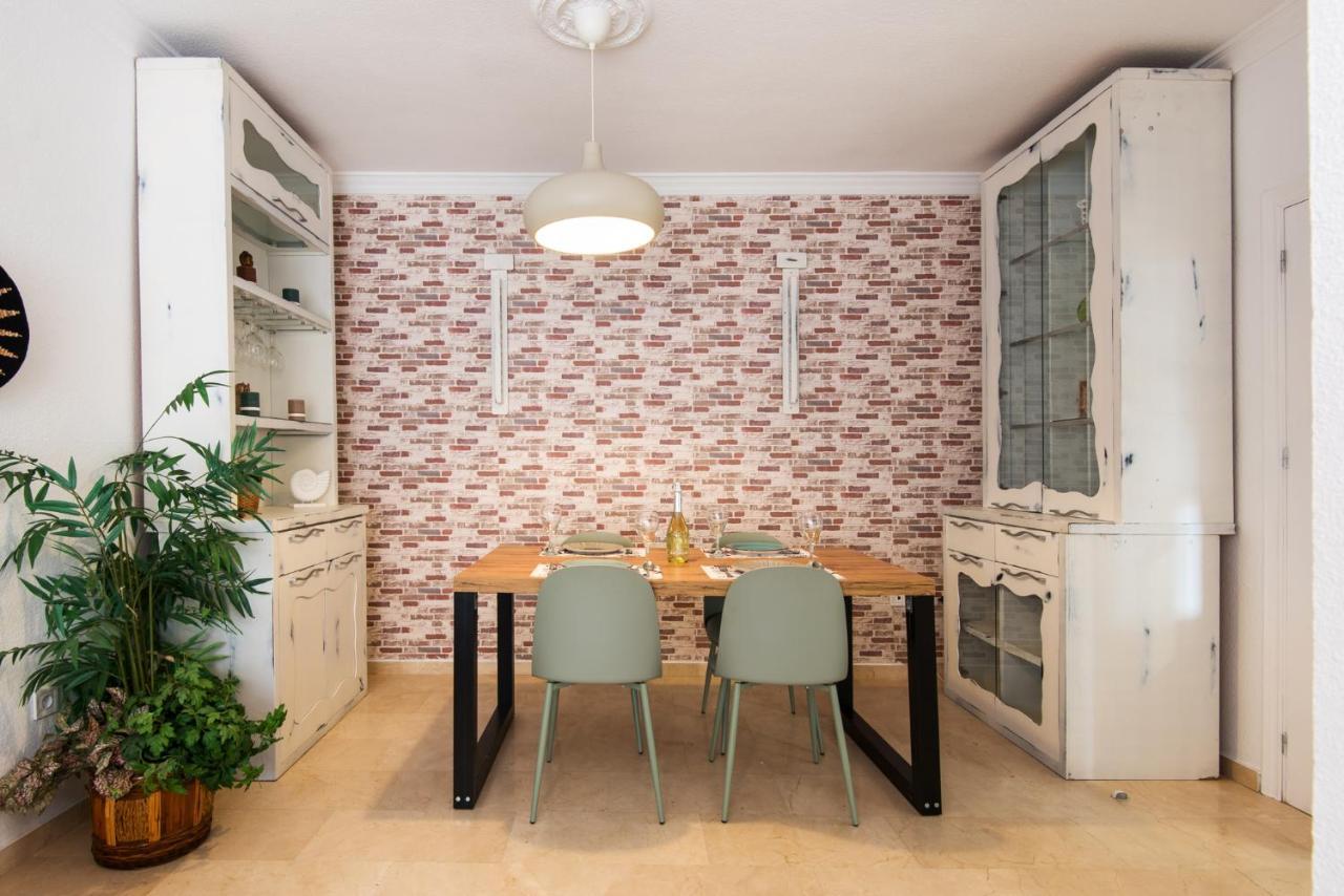The 2Nd Corner: Central Apartment Ideal For Groups Malaga Ngoại thất bức ảnh