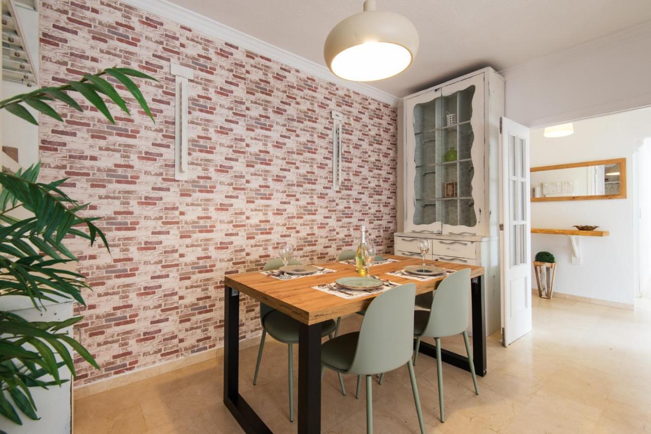 The 2Nd Corner: Central Apartment Ideal For Groups Malaga Ngoại thất bức ảnh